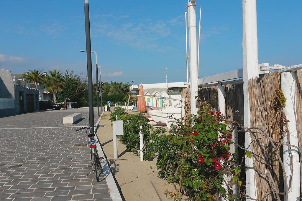 Le Dune 64 Ginestra Silvi Marina Dış mekan fotoğraf